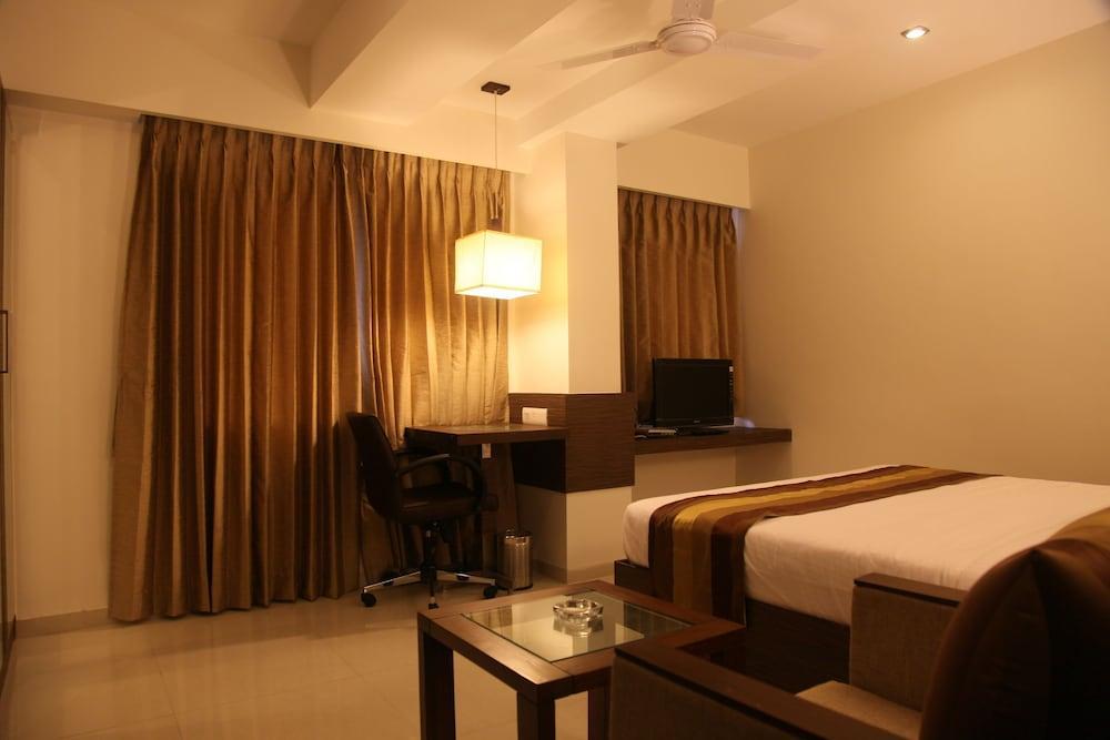Le Grande Residency -Unmarried Couples Are Not Allowed Ahmedabad Eksteriør billede